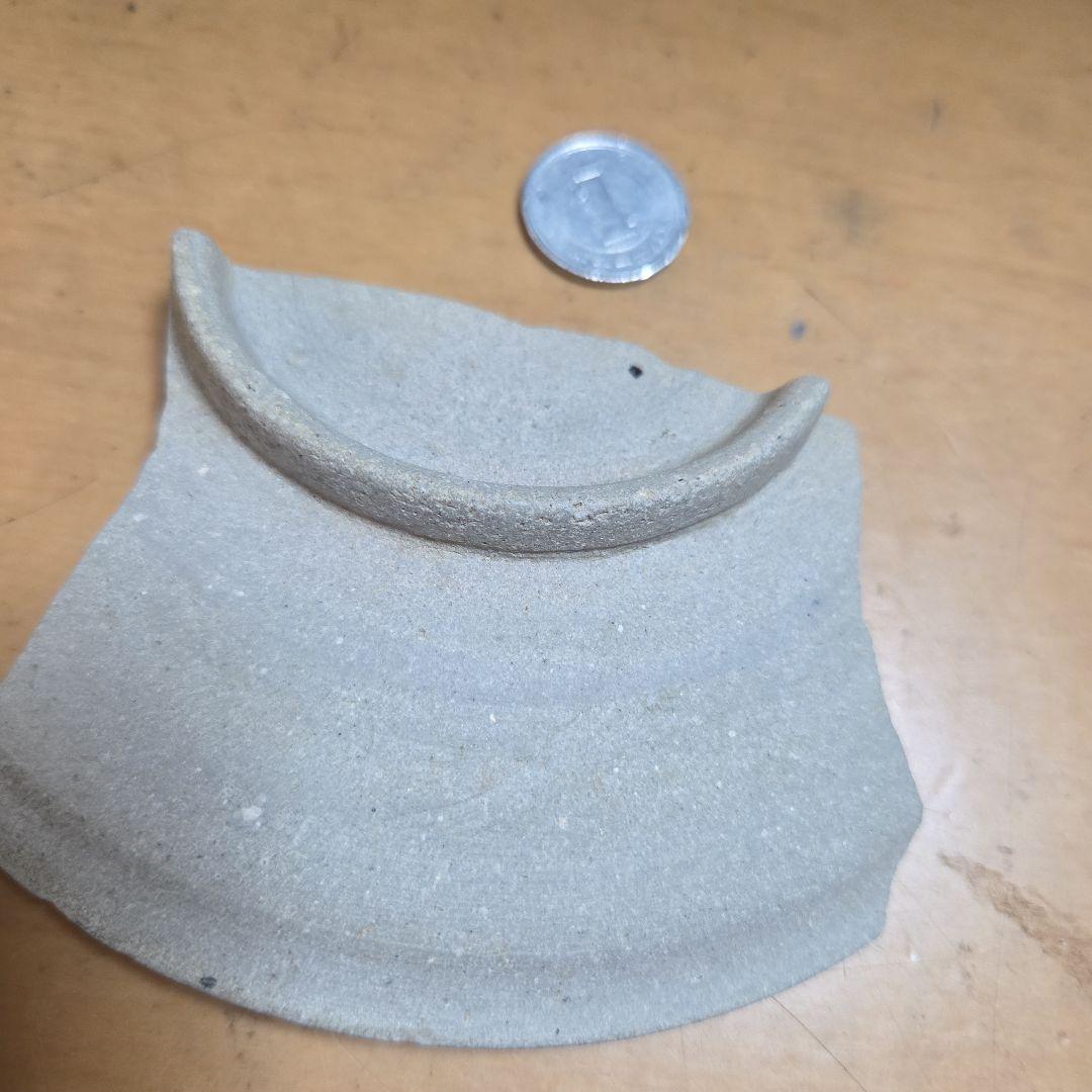 猿投灰釉皿　陶片