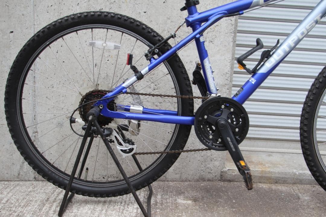 引き取り限定♪GT♪OUTPOST♪お手軽マウンテンバイク♪通学などにどうぞ♪