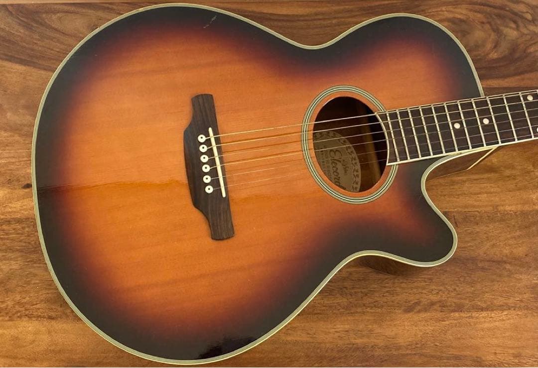 ARIA アリア FET-500 EBS　サンバースト　ソフトケース付き