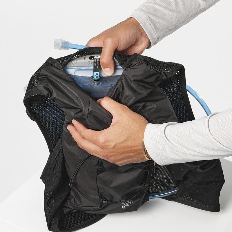 [新品 送料込] Mサイズ サロモン アクティブ スキン8 フラスクなし