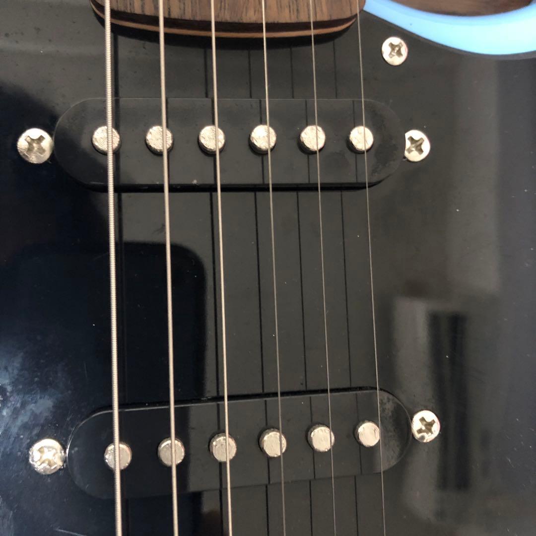 フェンダーストラトキャスターエレキギター青