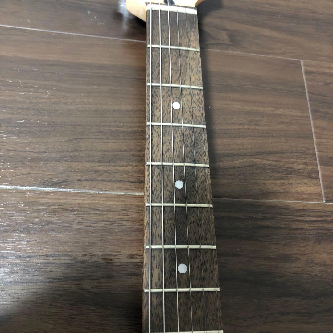 フェンダーストラトキャスターエレキギター青