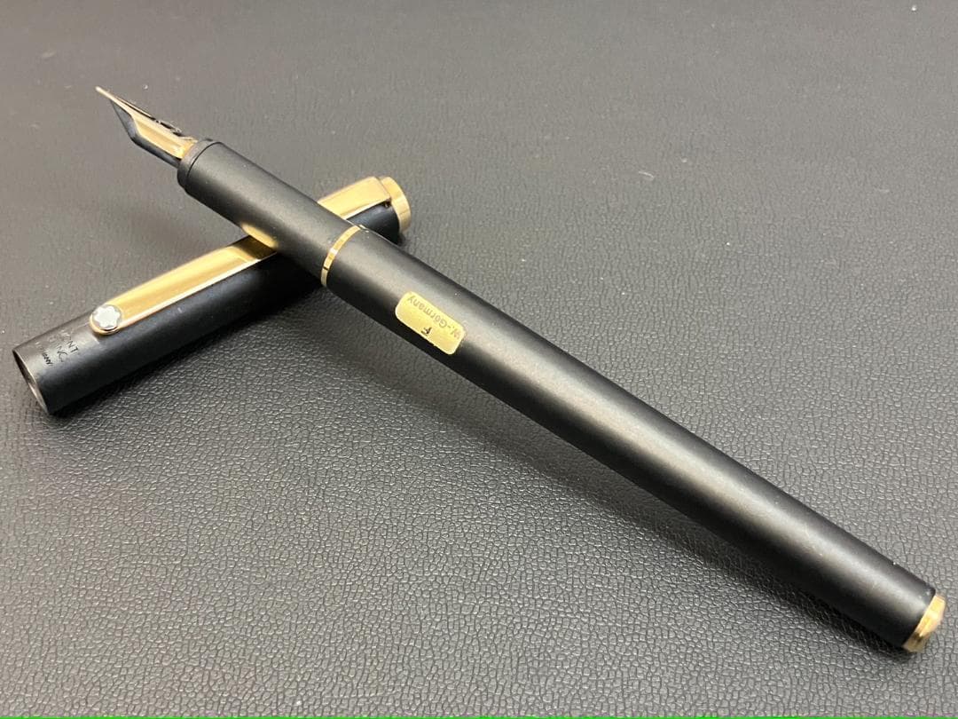 【極美品】Mont Blanc/モンブラン/万年筆/スリムライン