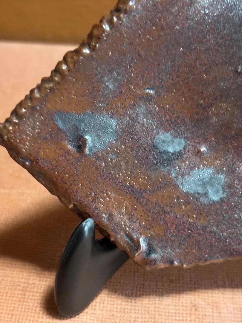 やまちゃん河井寛次郎作鉄黒釉朽葉形皿　検豊穣の森