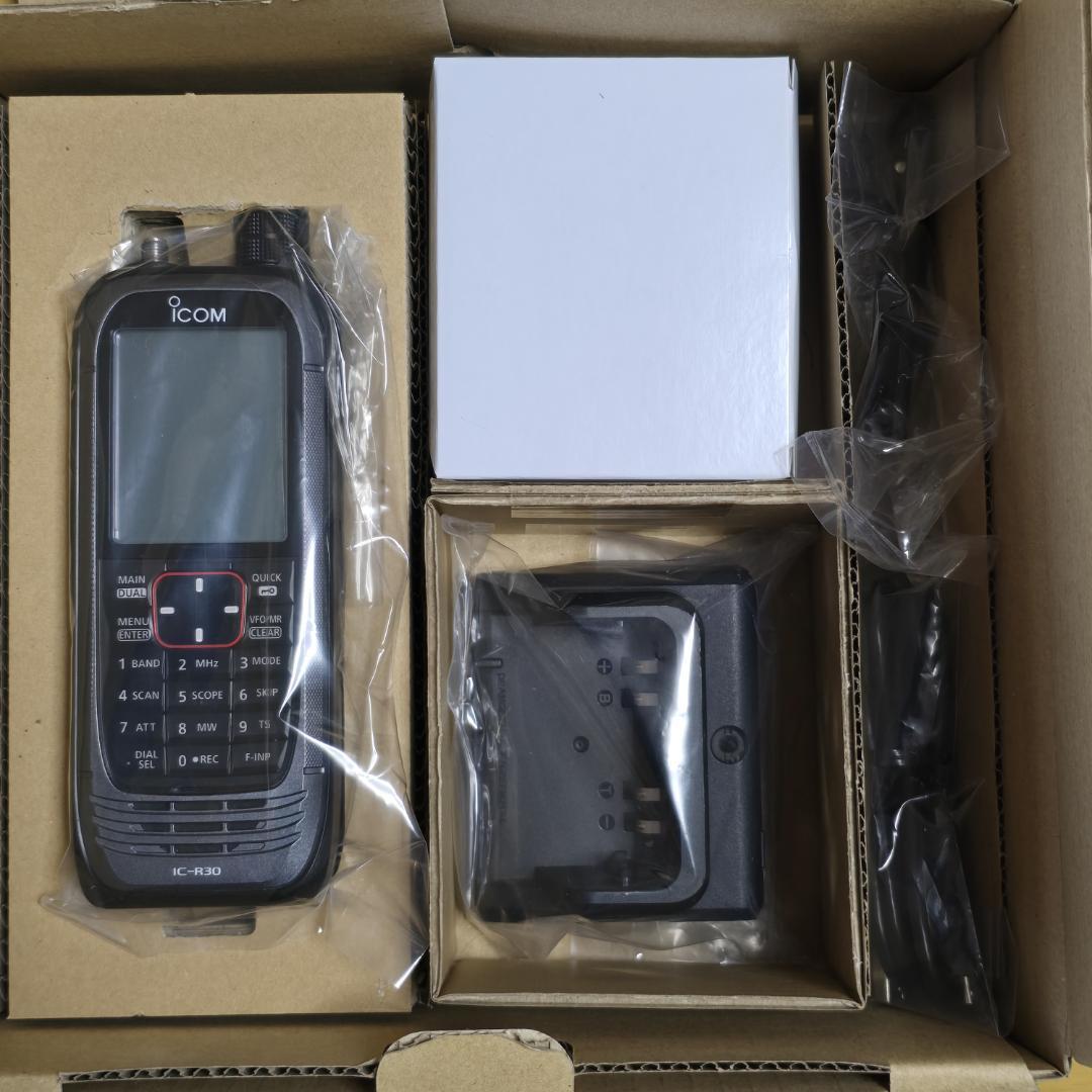 【美品】ICOM IC-R30 + CS-R30 + SMA-W100RX2