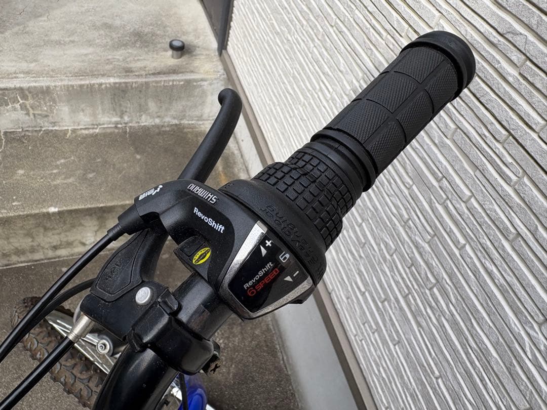 シマノ 24インチ 自転車 車庫保管 鍵、自走発電ライト付き‼︎ 手渡し希望