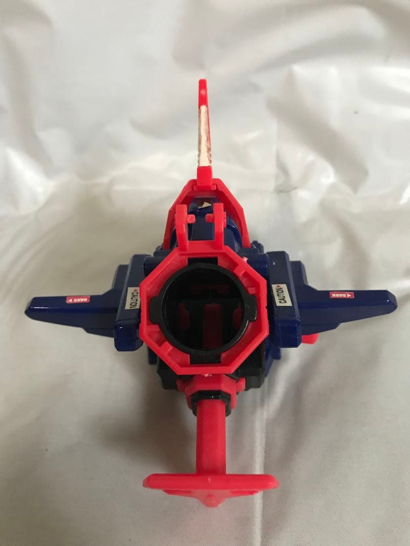 【送料込み】ビーダマン　スティンガースコーピアス