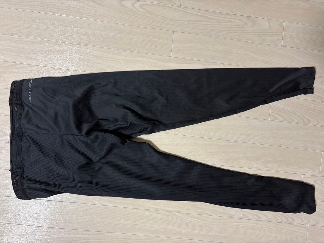 ナイキ　エアロスイフト