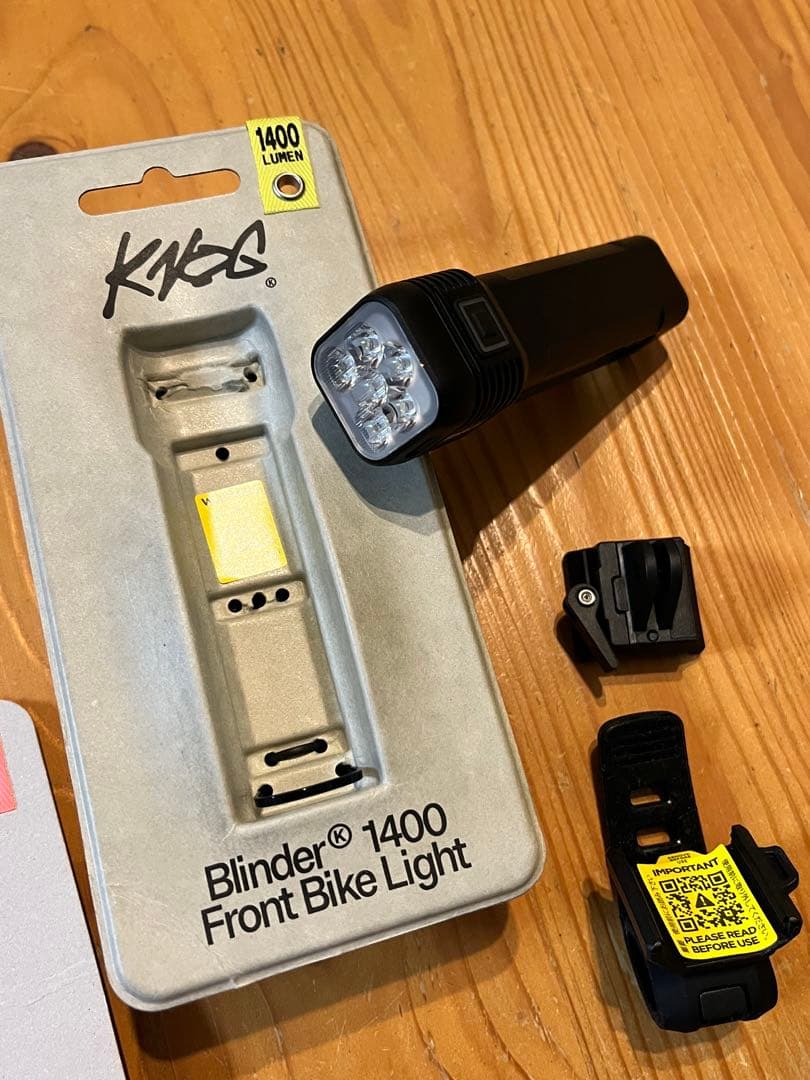 KNOG BLINDER 1400ブラインダー 前後ライトセット