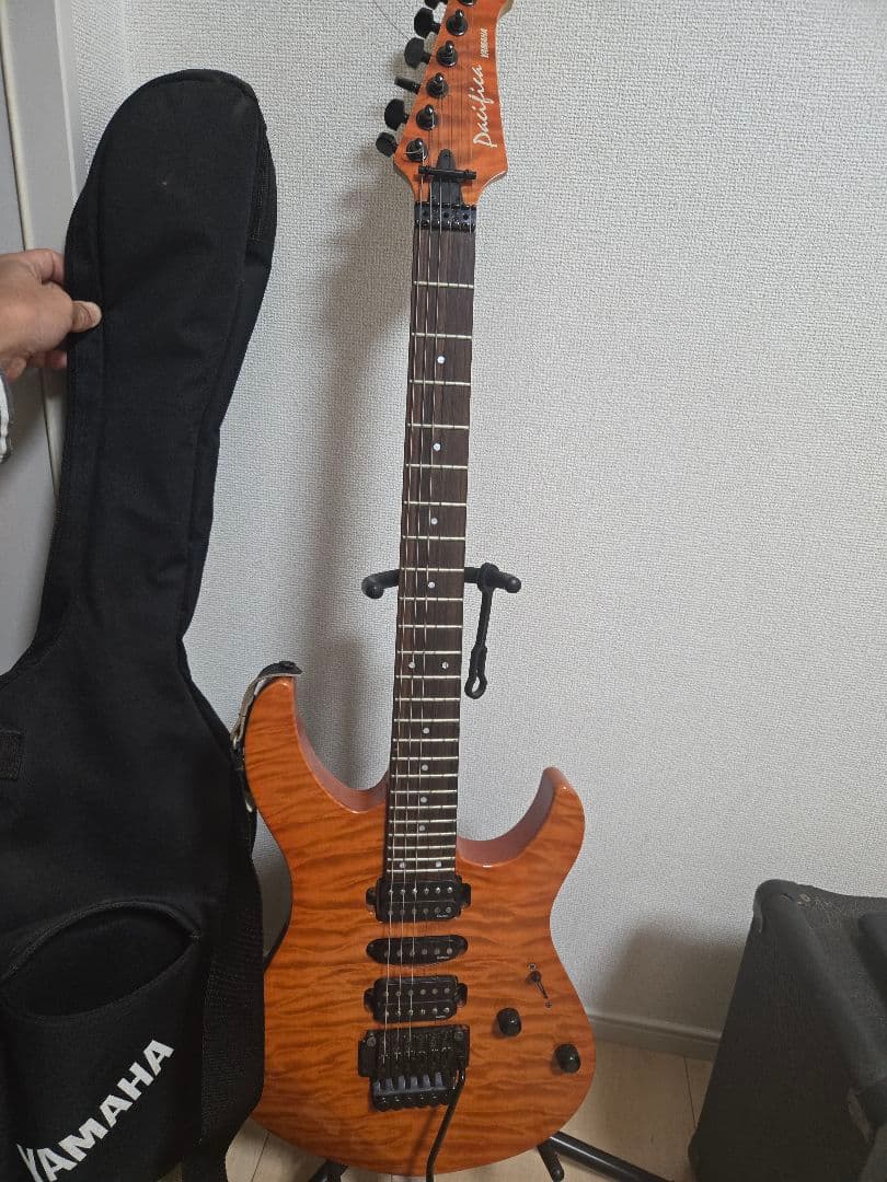 Yamaha パシフィカ821DX Dimarzioピックアップ