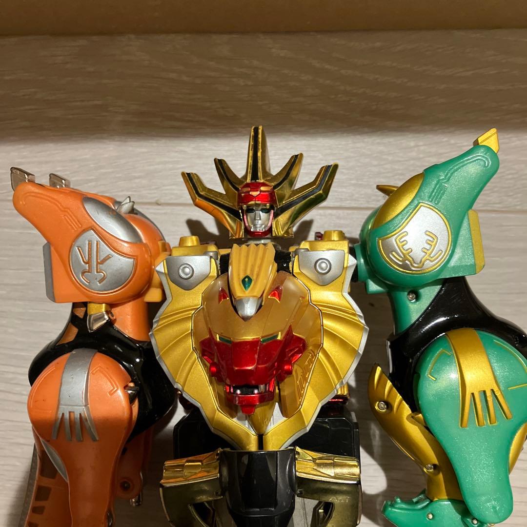 DX超合金　百獣戦隊ガオレンジャー　ガオキングスピアー　ガオキングクロスホーン