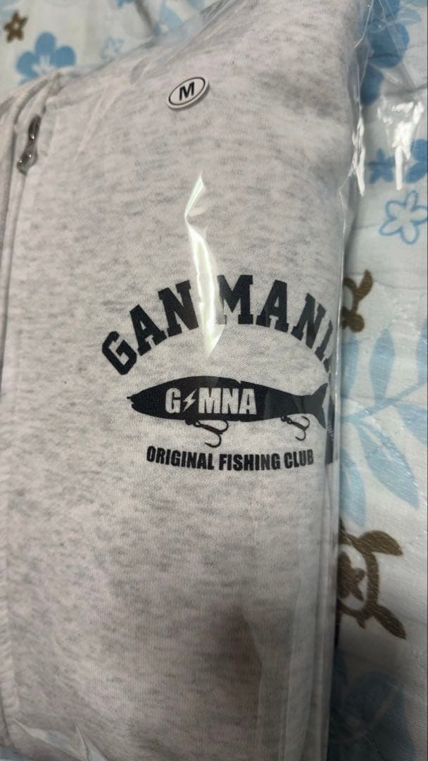 ◆レア◆完全未開封　ガンクラフト&バスマニア　コラボ限定パーカー　M