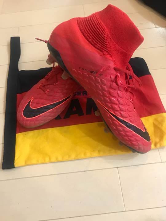 ナイキ ベノム  FG