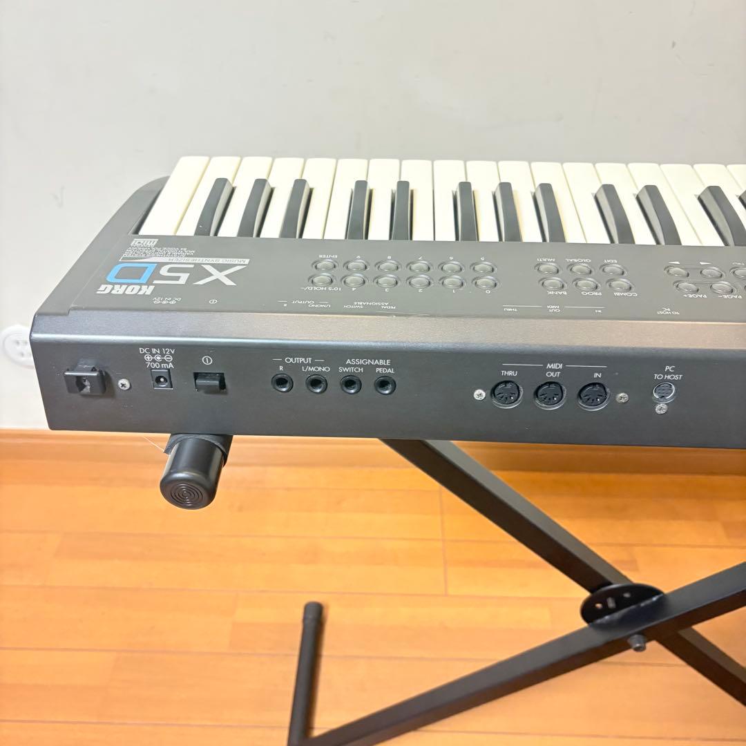 【音出し確認済み・送料込み】KORG コルグ 61鍵　シンセサイザー X5D