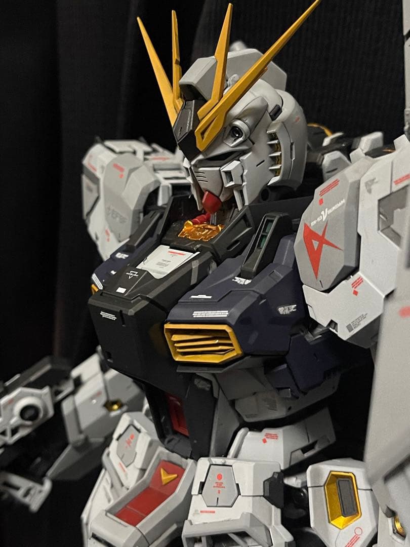 PG UNLEASHED 1/60 νガンダム　完成品模型　塗装済み　一点モノ