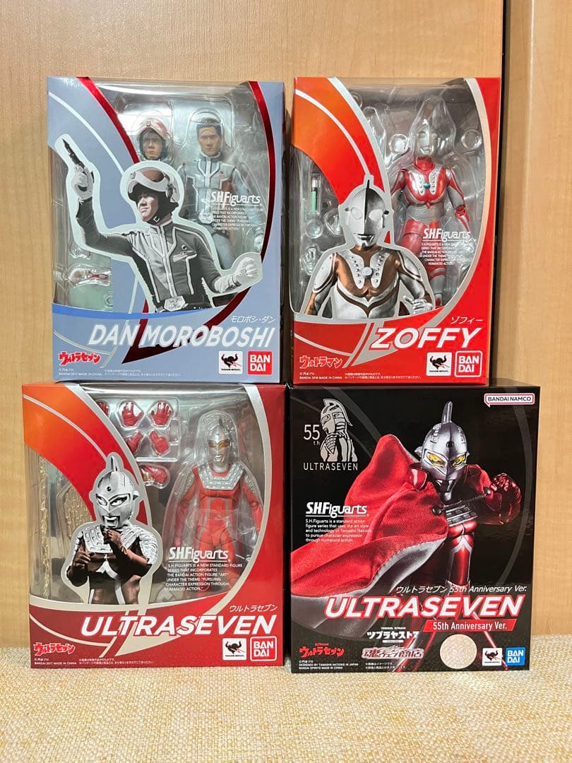 新品未開封品　ウルトラセブン 、ゾフィー、モロボシダン、55thウルトラセブン