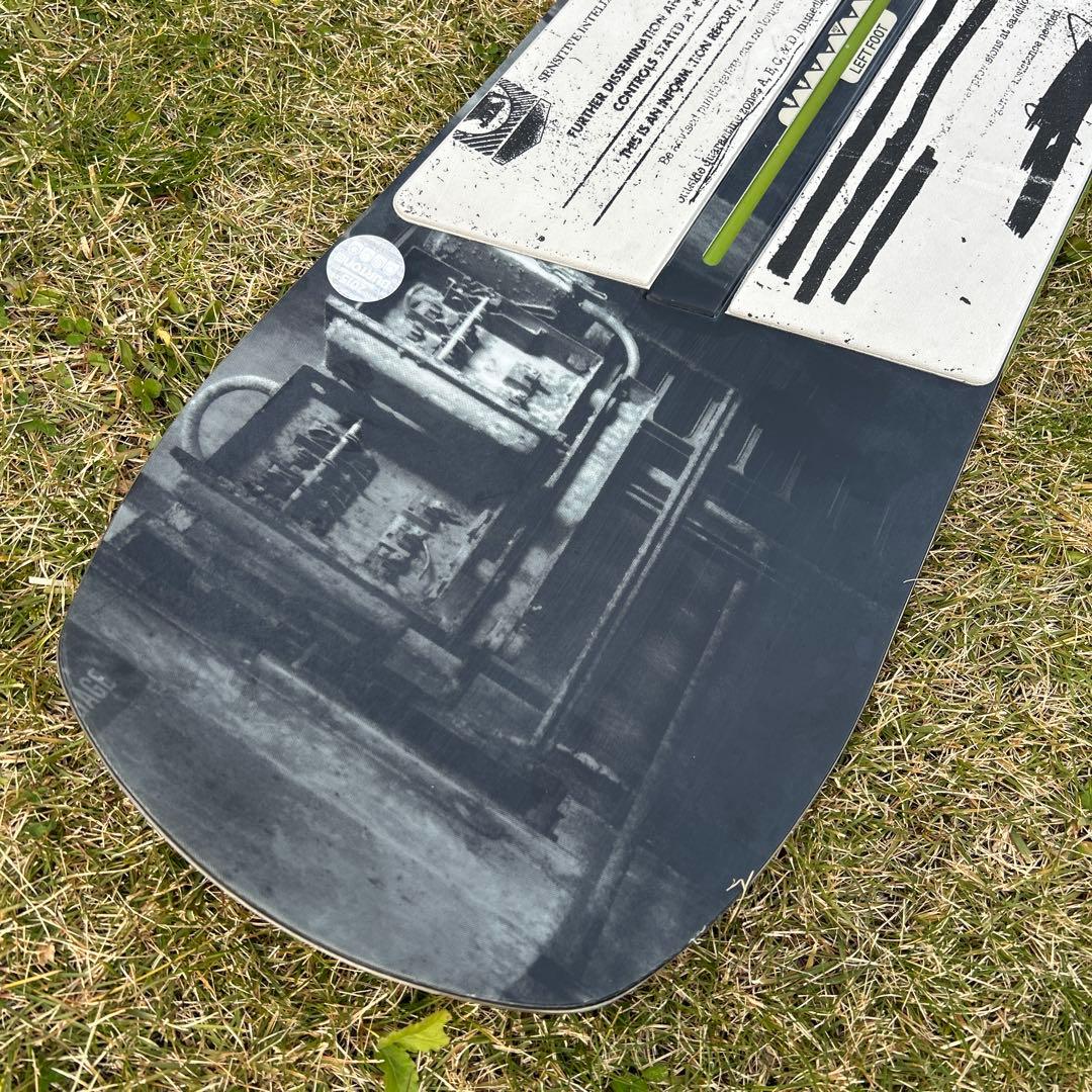 15/16 BURTON NAMEDROPPER バートン スノーボード　151