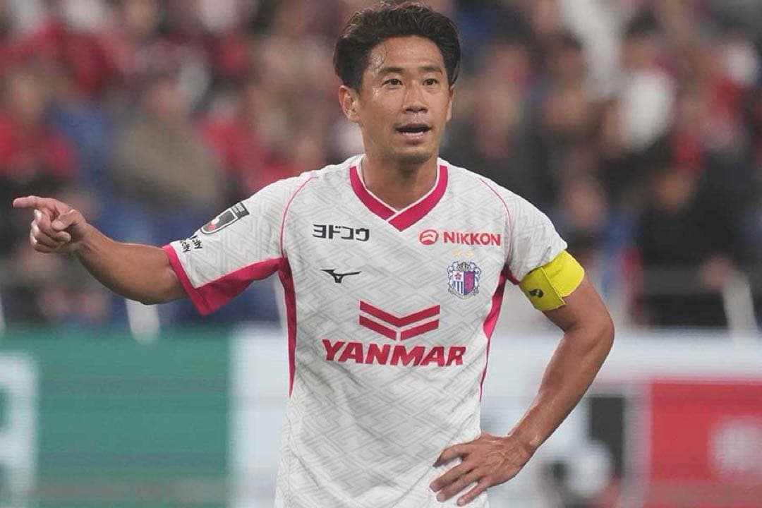 ♦︎新品♦︎8香川真司XLサイズセレッソ大阪ユニフォーム