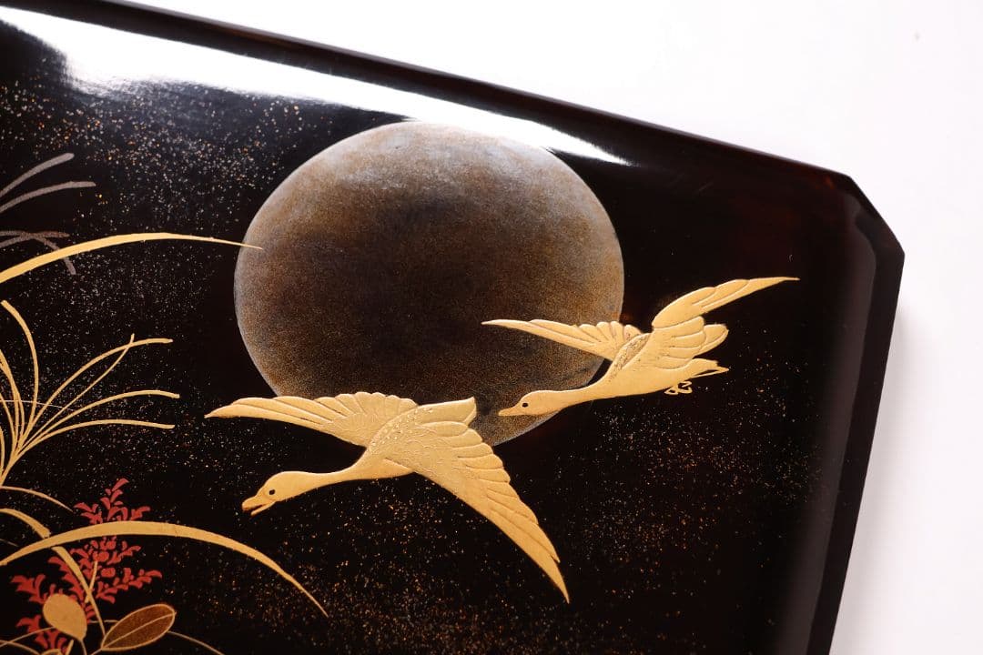 【MA696】加賀蒔絵 饅羹重 内梨地 月に雁 秋草 金蒔絵 木製 饅頭箱菓子重