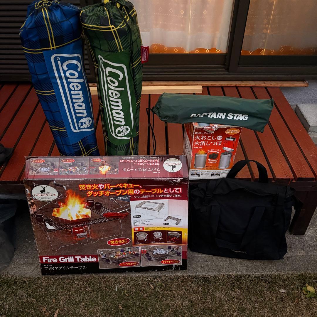 Coleman キャンプチェアと焚き火台セット　※追加あり