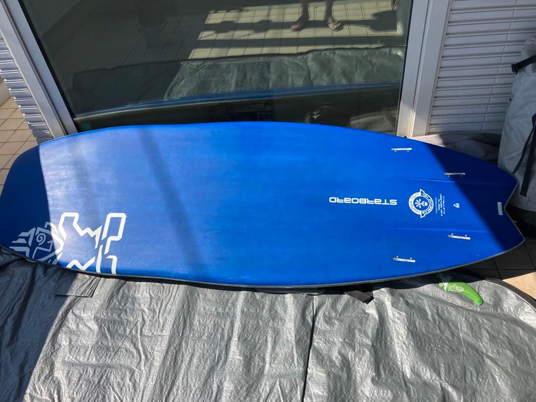 【美品】HYPER NUT 8’4” × 31.5” × 140L