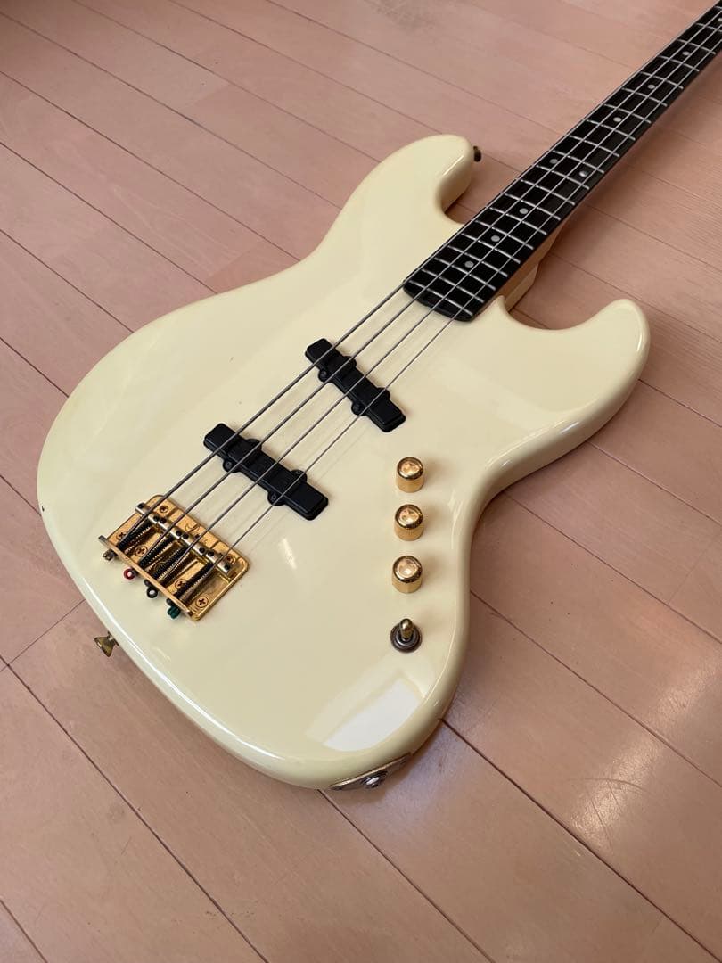 MOON JJ-4 バルトリーニPU