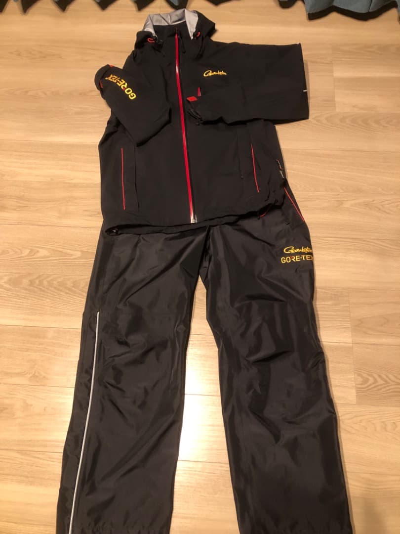 GAMAKATSU ゴアテックス(R)レインスーツ　L 収納袋付き