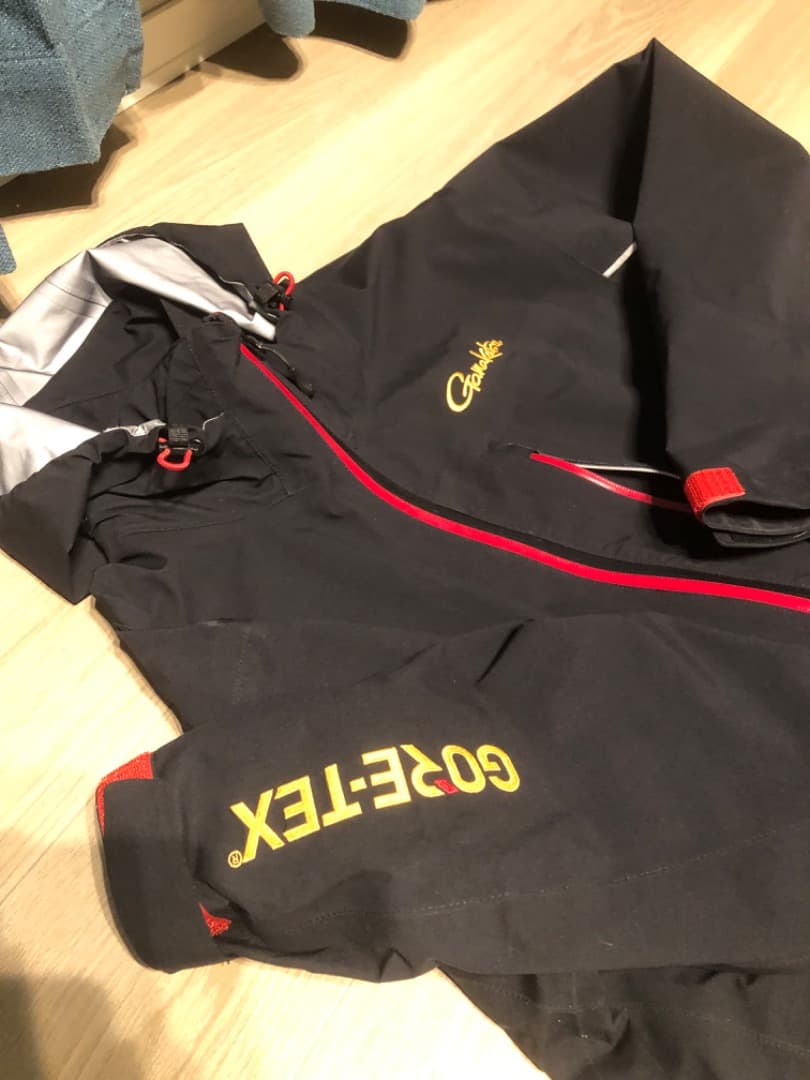 GAMAKATSU ゴアテックス(R)レインスーツ　L 収納袋付き