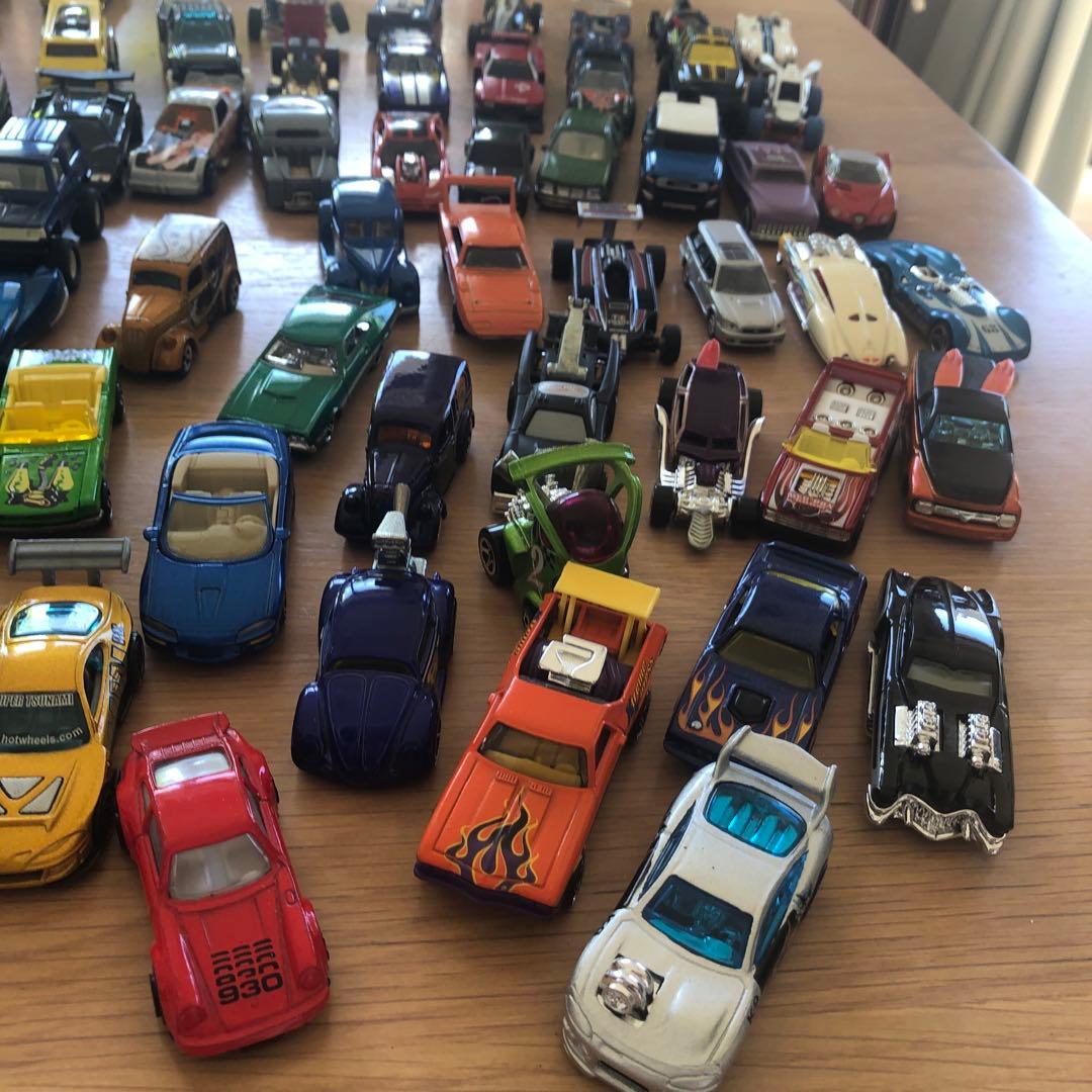 ミニカーまとめ売り86台　週末限定