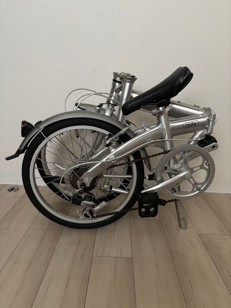 DAHON Route 折りたたみ自転車 シルバー（20インチ）