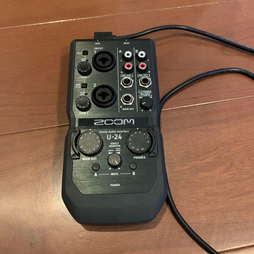 ZOOM U-24 オーディオインターフェース