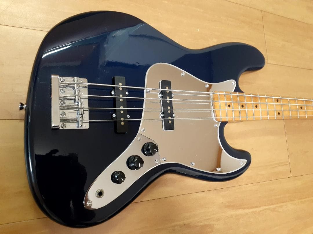 ベース LEGEND VINTAGE ELECTRIC BASS