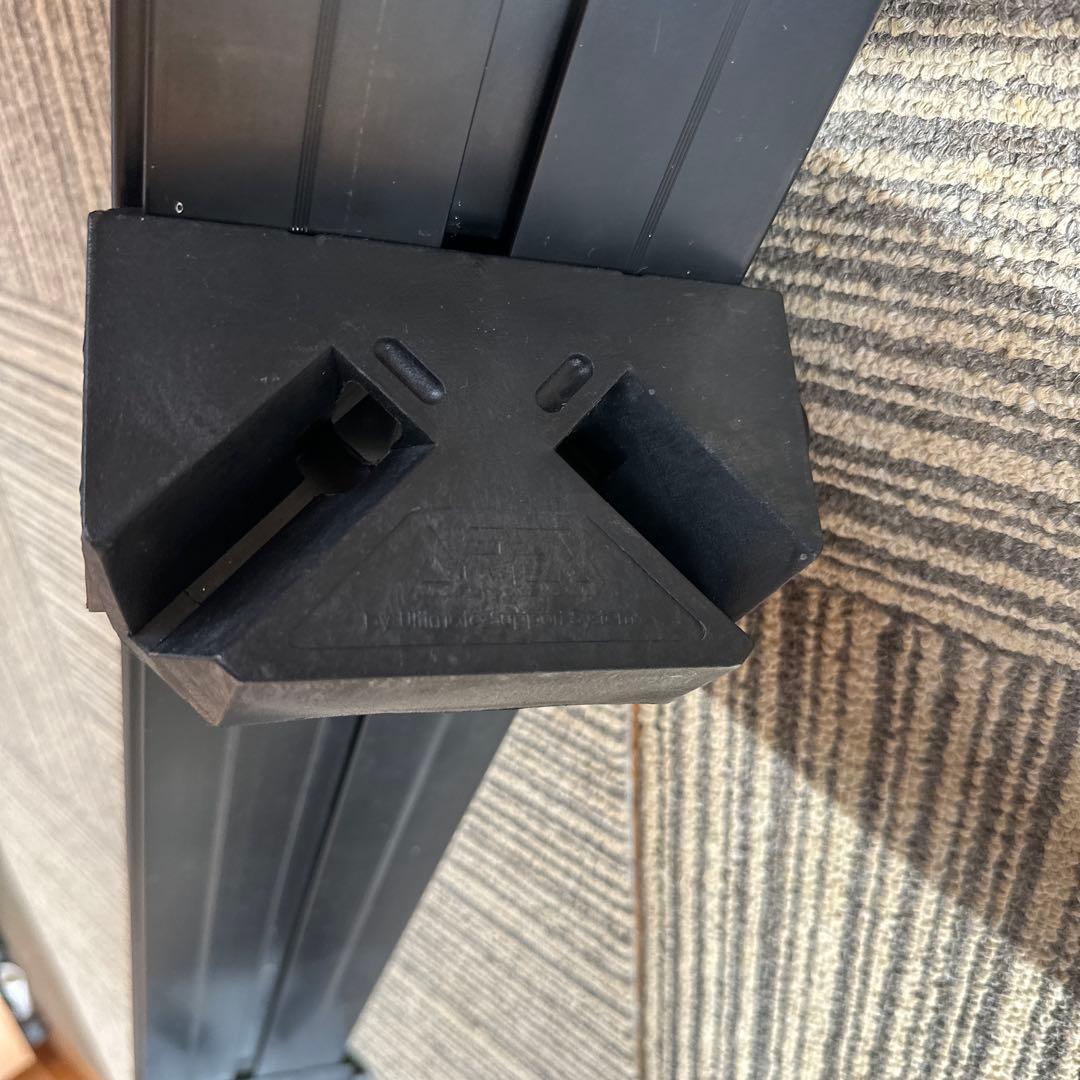 良品　ULTIMATE 折りたたみ式キーボードスタンド AX-48B