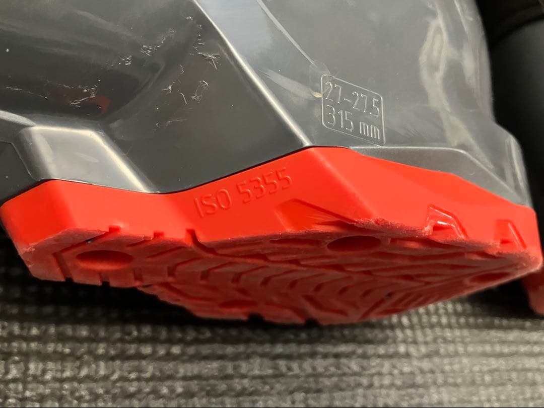 ノルディカ リアエントリー スキーブーツ HF100 27-27.5cm