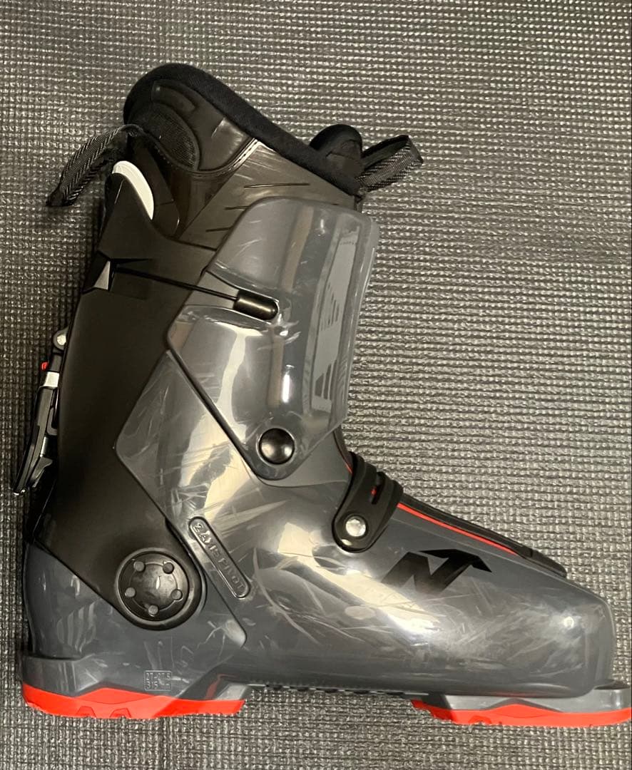 ノルディカ リアエントリー スキーブーツ HF100 27-27.5cm