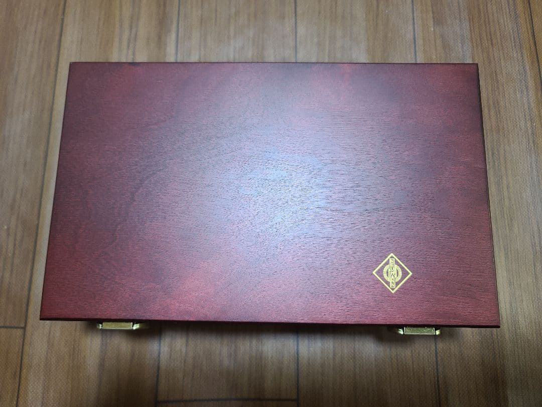 NEUMANN KM84i ビンテージコンデンサーマイク ケース付き