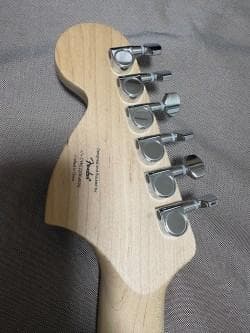 SQUIER AFFINITY ストラトキャスターモデル　ホワイト系 美品