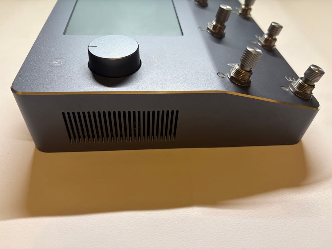 【即戦力】Neural DSP Quad Cortex 付属品完備＋豪華おまけ