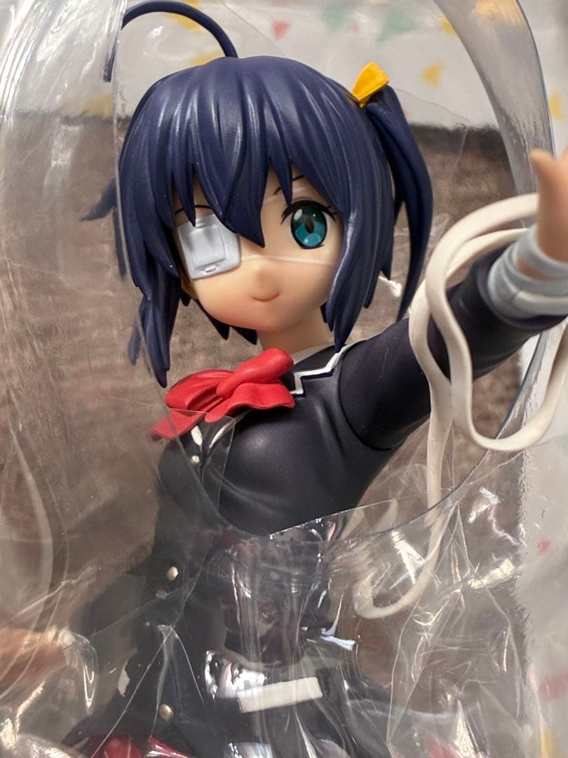 中二病でも恋がしたい! 戀 小鳥遊六花 1/7 スケール フィギュア