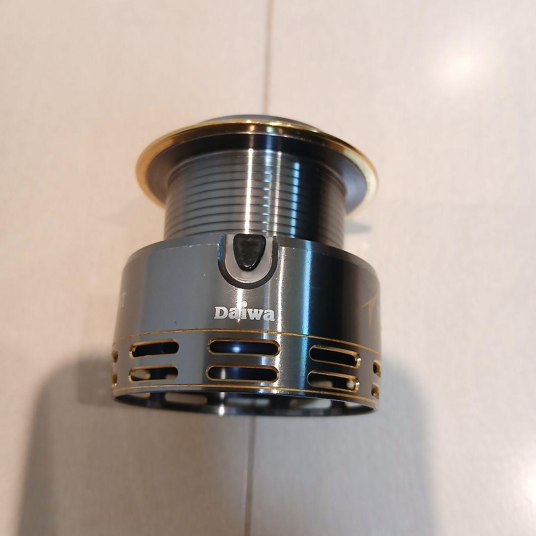 ダイワ　トーナメント ISO Z2500LBD スプール