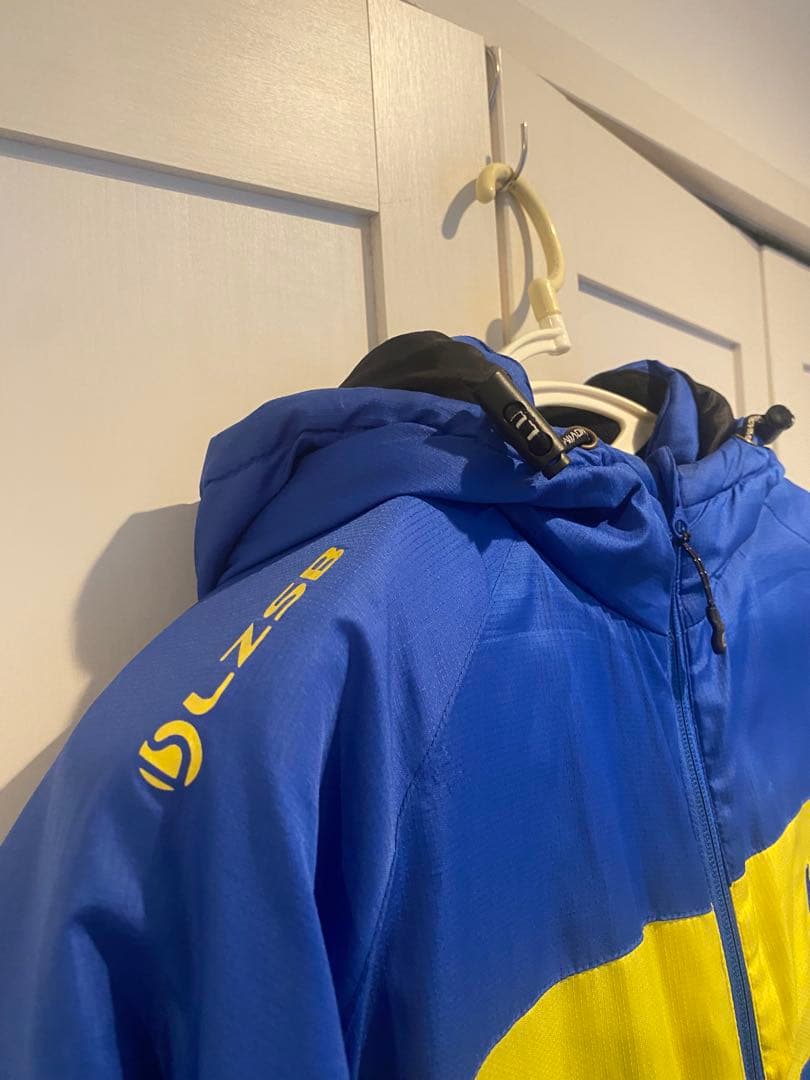 【冬大活躍】LUZeSOMBRAルースイソンブラLSフットサル青黄ジャケッダウン