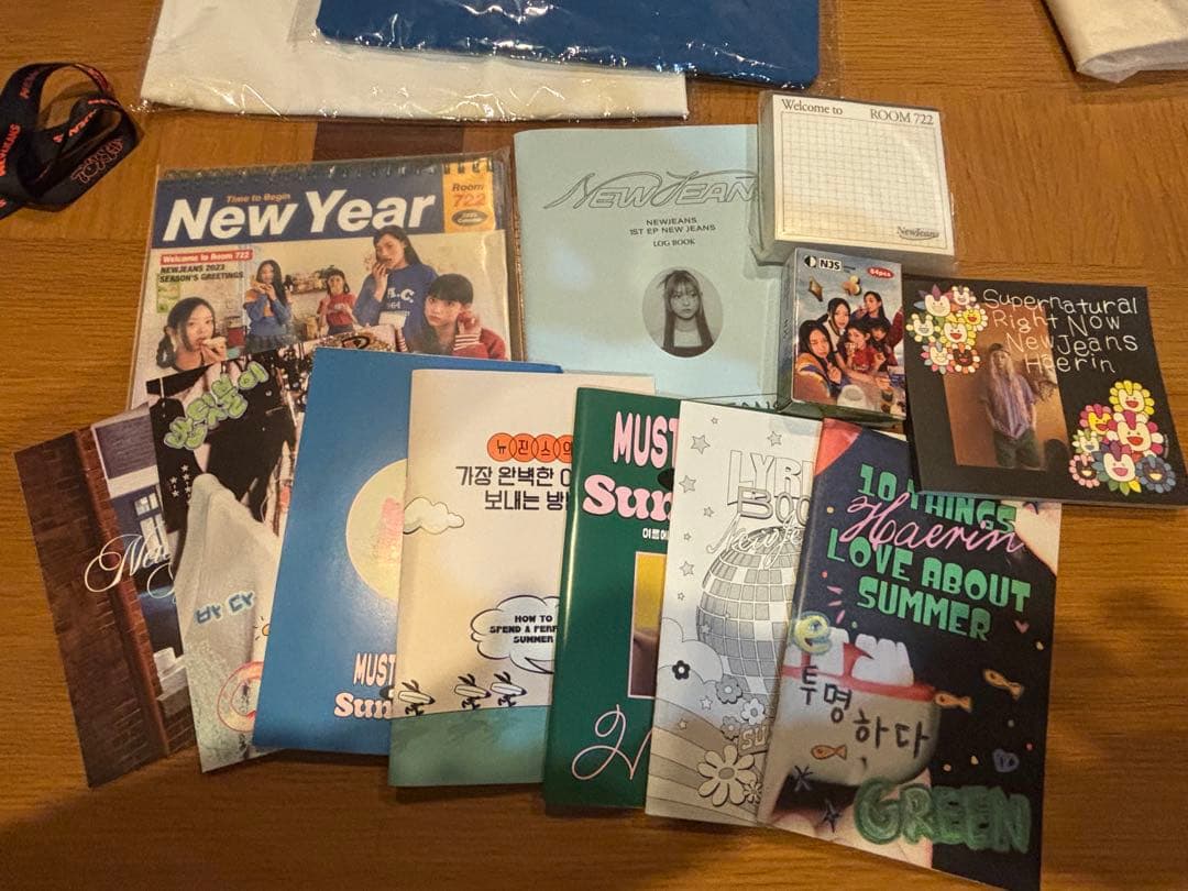 （まとめ売り）NewJeansグッズ