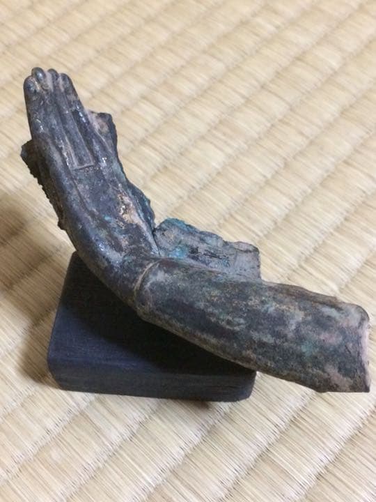 仏像の手