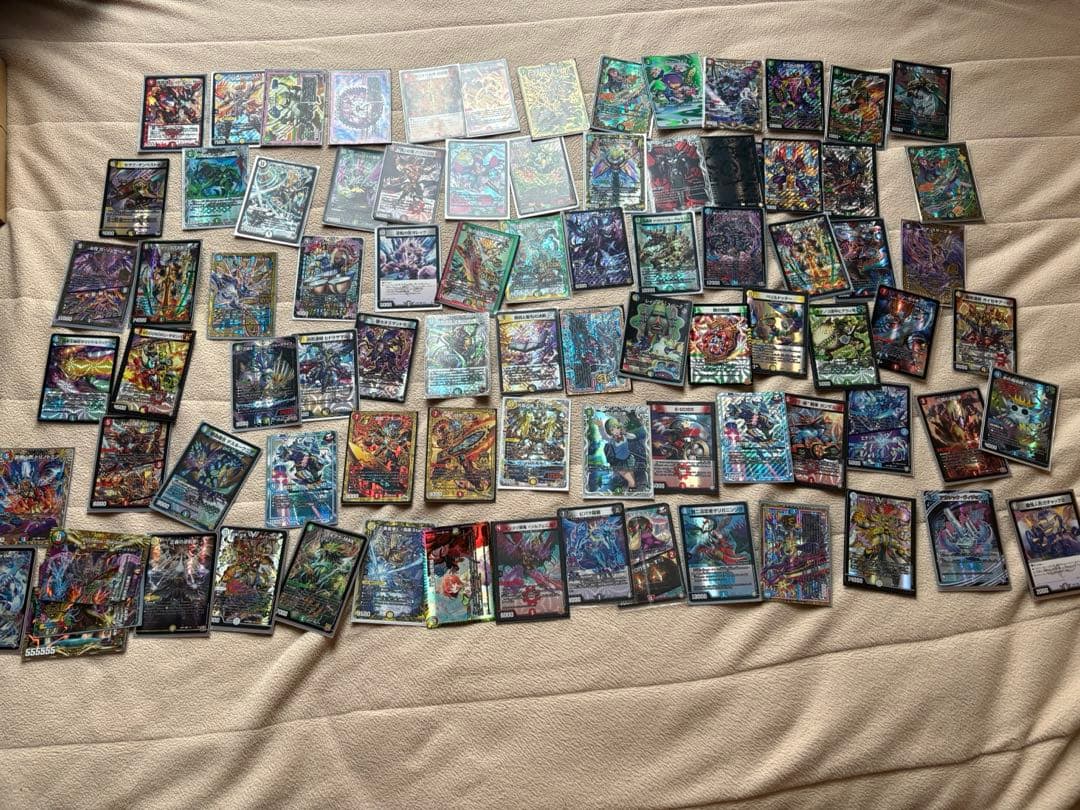 デュエマ引退品　ノーマル約1400枚　キラ約200枚キラカードはほとんどほぼ美品