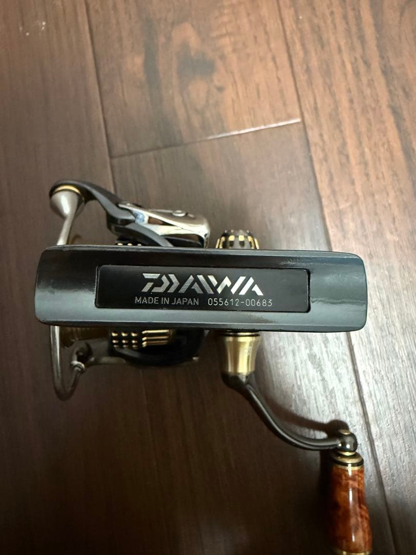 Daiwa 15EXIST 2003F-H スピニングリール