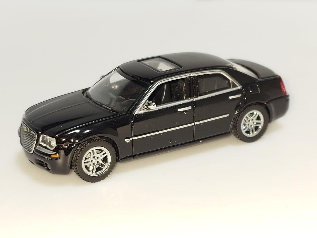 ノレブ クライスラー 300C 1/64 ミニカー ブラック