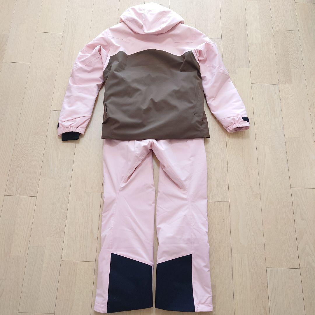 〈値下げ〉2024/25 DESCENTEスキーウェア上下