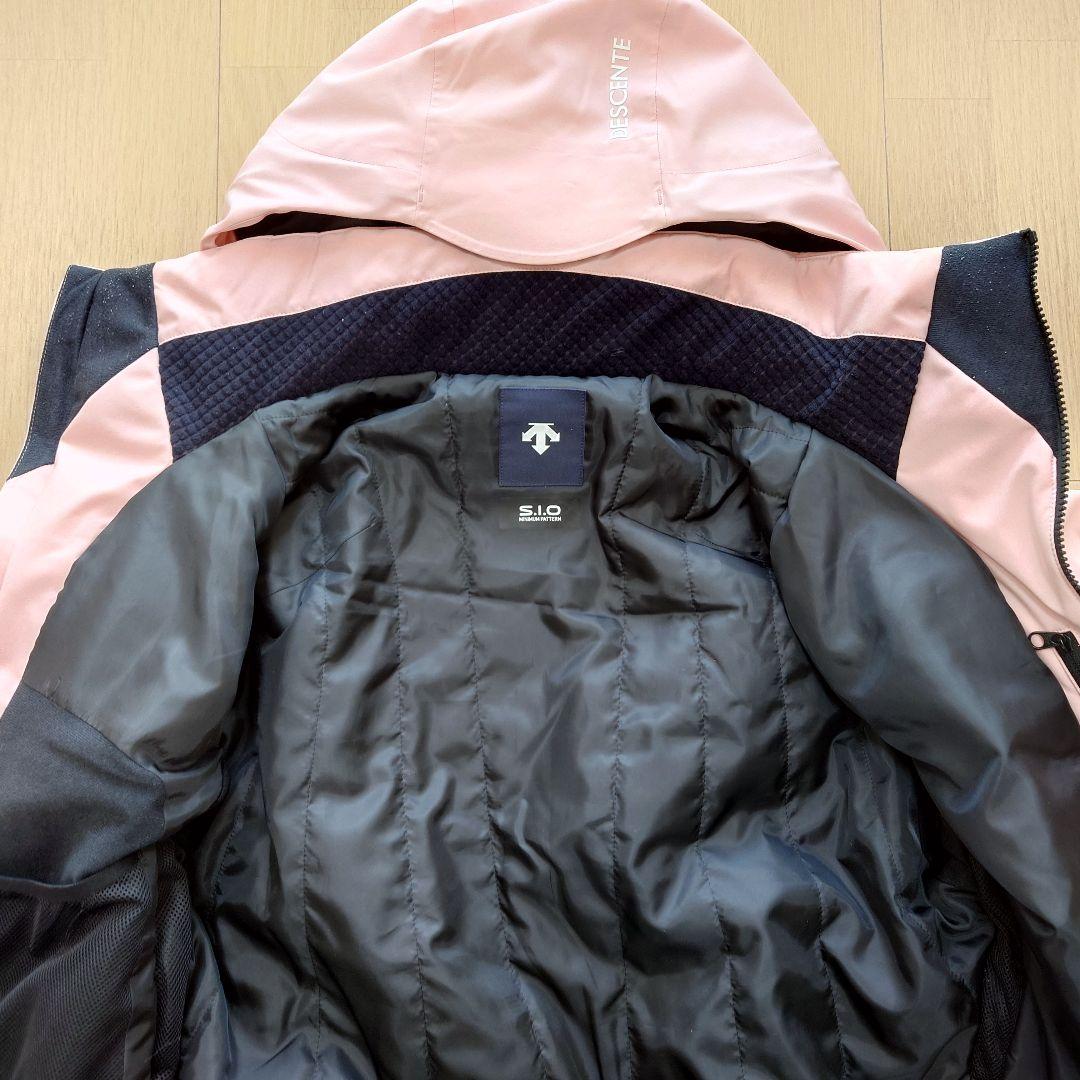 〈値下げ〉2024/25 DESCENTEスキーウェア上下