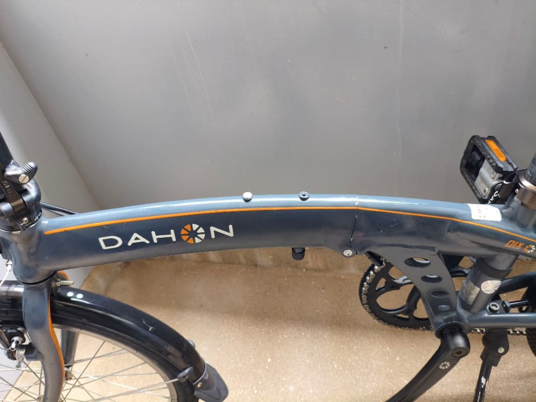 【希少】DAHON QIX D8 折りたたみ自転車 縦折り 20インチ