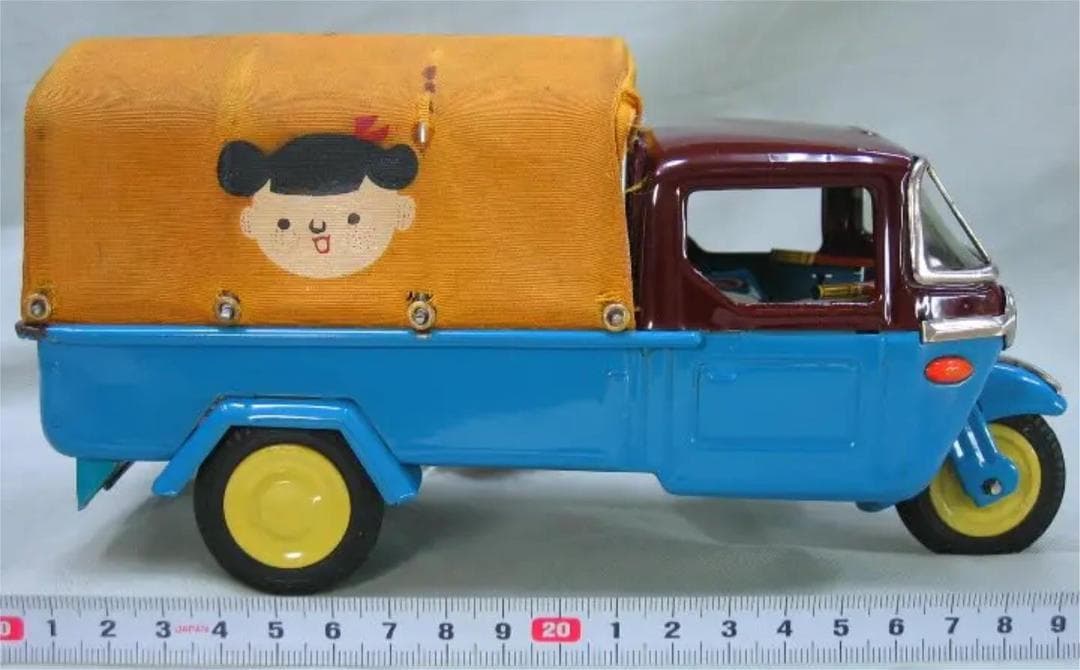 マツダ   三輪  トラック   オート三輪  　東洋工業   バンダイ